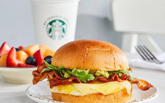 Courtyard  Chicago Naperville