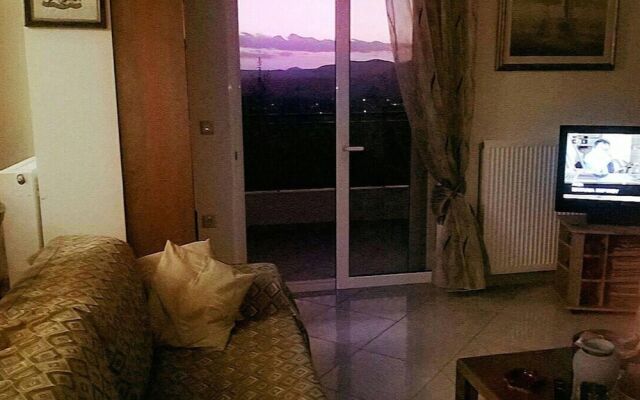 Beautiful & Cosy 5-bedroom Villa - Peloponnese