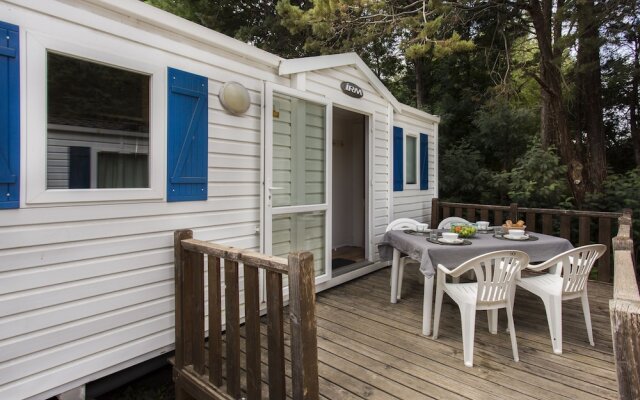 Village Les Abricotiers