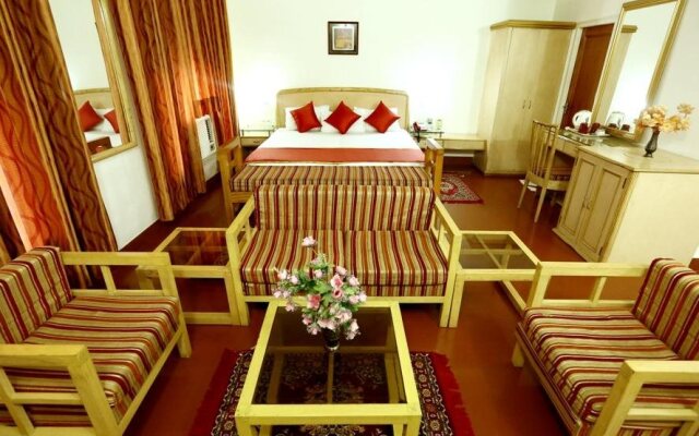 Pagoda Hotel