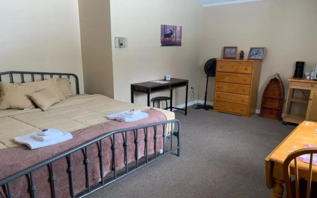 Love Hotels St John River by OYO at Fort Kent ME