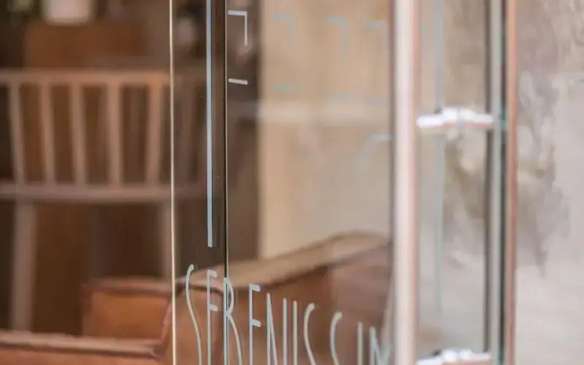 Serenissima Boutique Hotel