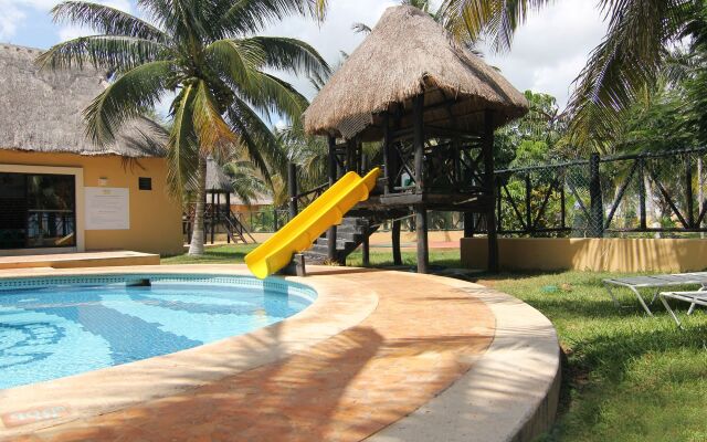 Reef Yucatan Hotel and Convention Center