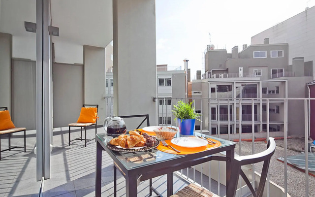 Charmsuites Nou Rambla Apartments