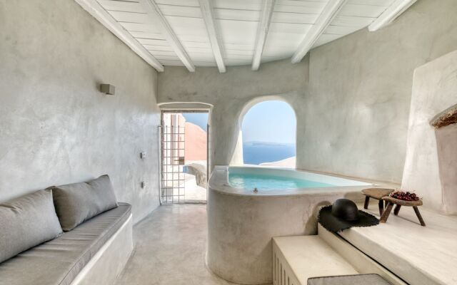 Marble Sun Villa by Caldera Houses