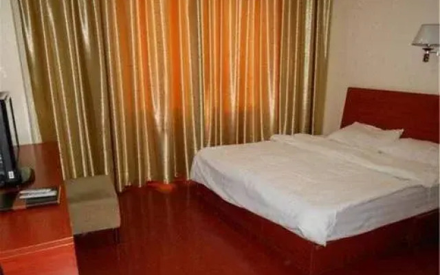 Xinfengyuan Hotel Qingdao Railway Station