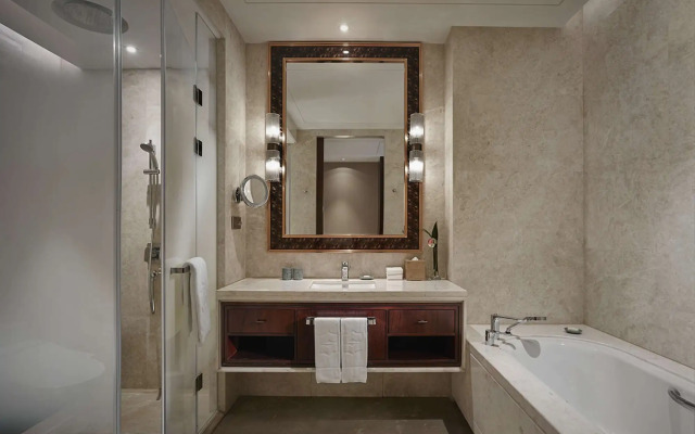 Shangri-la Hotel Yiwu 