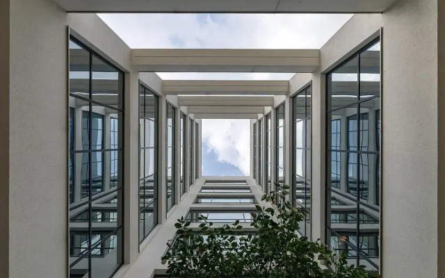 LEV Lifestyle Hotel - Maestro