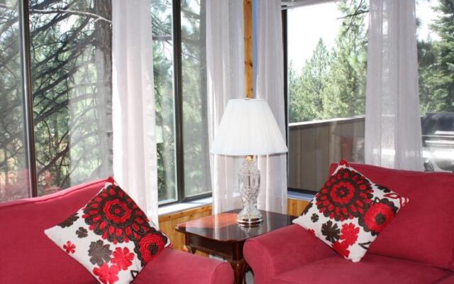 233 Clubhouse Circle