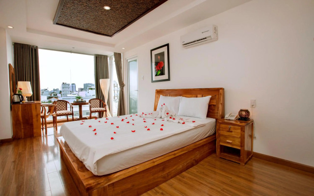 Rex Hotel and Apartment
