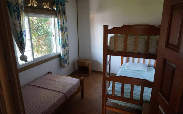 Spanish by the Sea - Bocas - Hostel