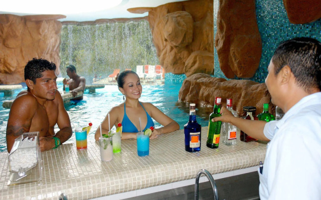 Azul Ixtapa Grand All Inclusive Suites & Spa