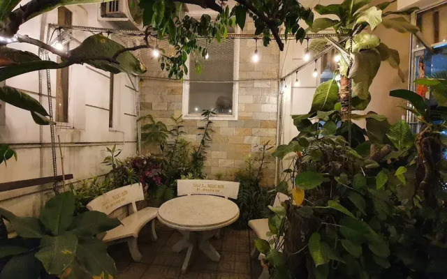 Ngoc Son Hotel
