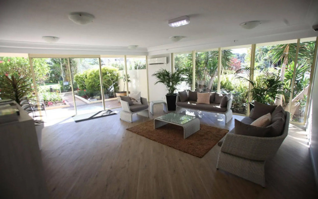 Gold Coast Amor'e Luxury Sub Penthouse