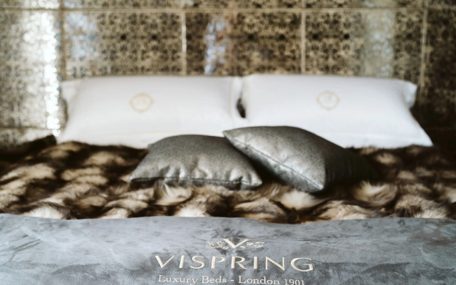 The Harbor Luxury Living