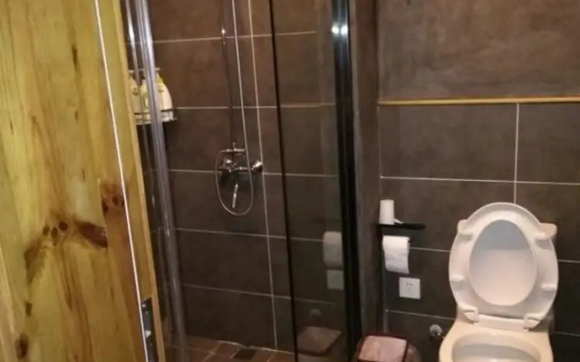Yujian Weichi Hostel