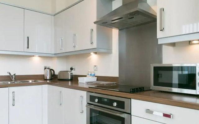 Tailor That Property - Chelsea House