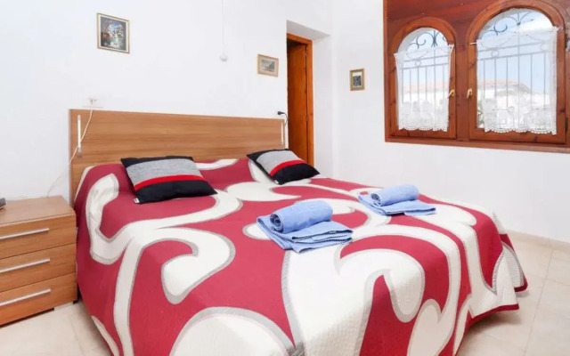 Rustical Mont Roig 17002