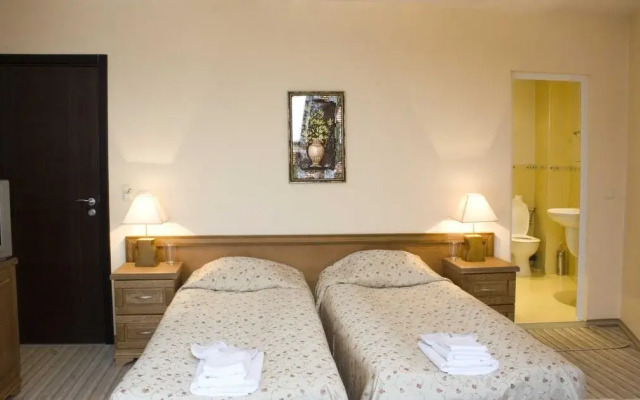 Family Hotel Zora