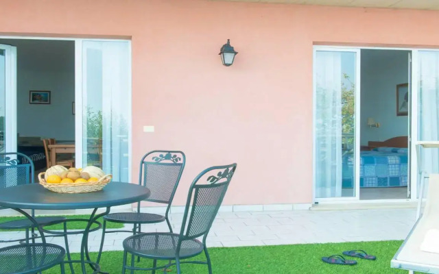 Villa Anna Apartments