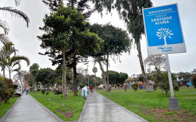 Dpto entero, 2do piso, ascensor, jacuzzi y cochera