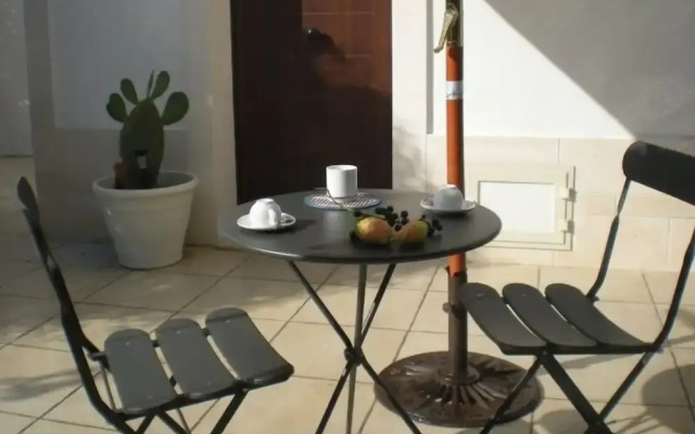 B&B Terra Marique