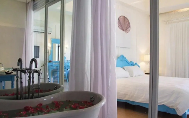 The Heritage Baan Silom Hotel