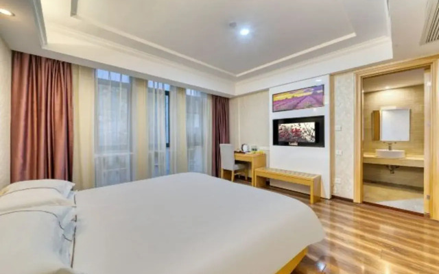 Yongle Hotel
