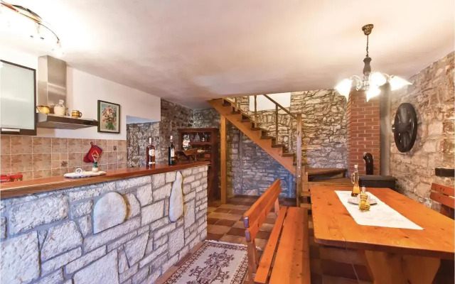 Holiday home Stifanici III