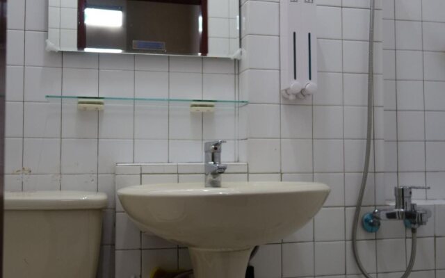 Lawa House - Hostel