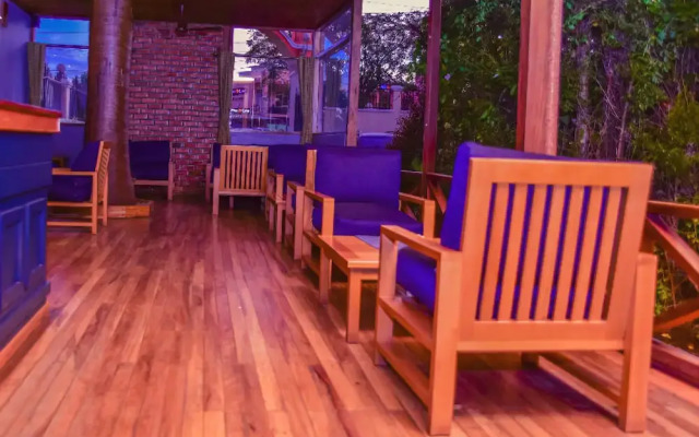 Troos Hotel