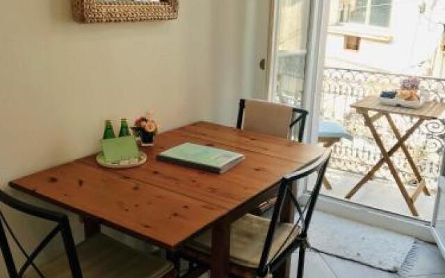 Pimms Apartment