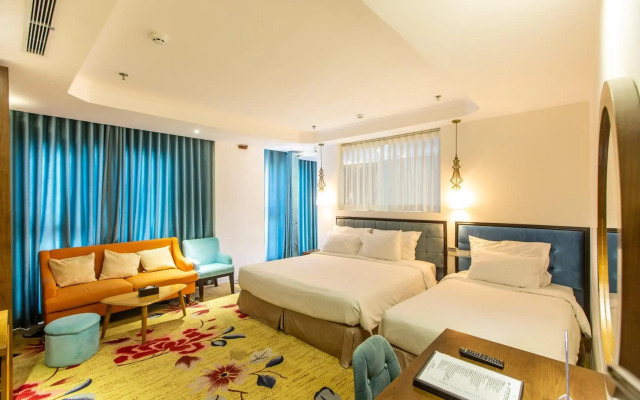 Adaline Hotel & Suite