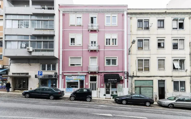 Vita Portucale ! Lisbon Design Apartment with Terrace