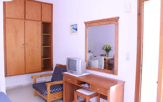 Michael Apartments