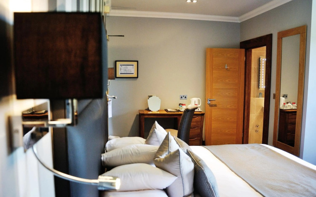Balmer Lawn Hotel