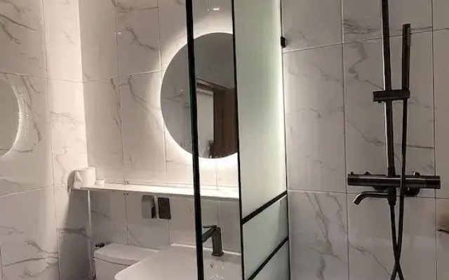 World Tourist Hotel