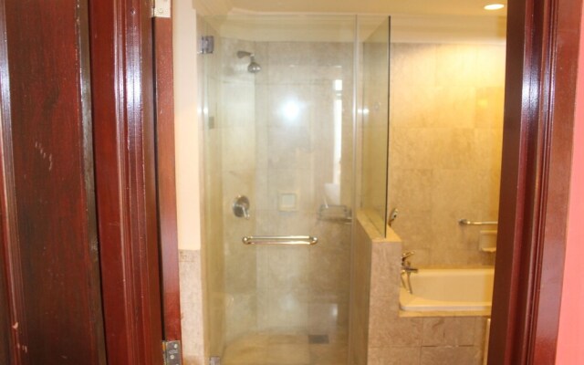 Ozone Service Suite At Times Square