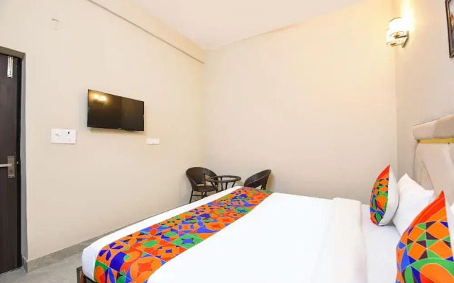 Fabexpress Mapple Suites