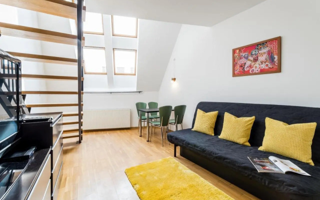 BpR SOHO Boutique Home with AC
