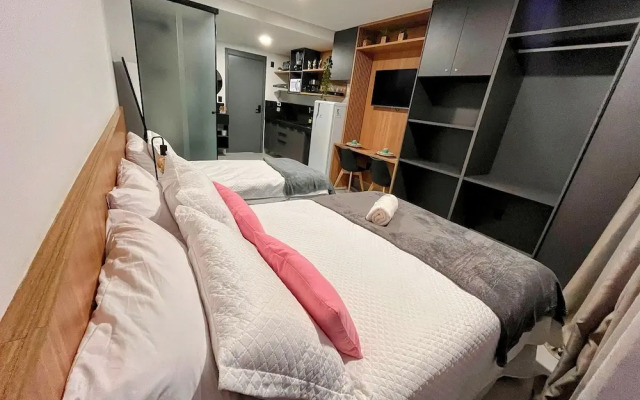 Studios Get Sense - by Living