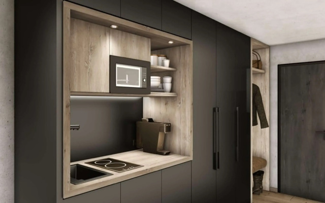 LH Suites - New Opening