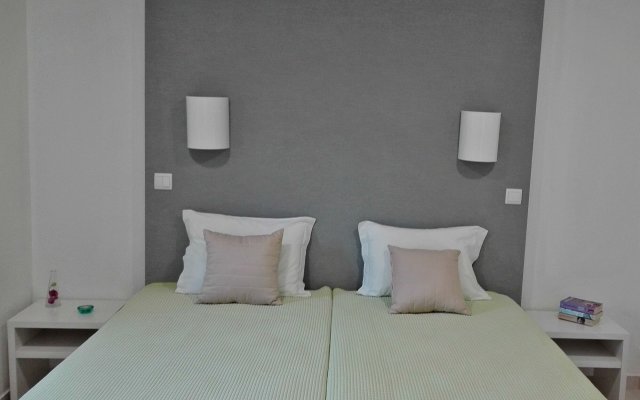 Apartamentos Vale de Carros by Umbral