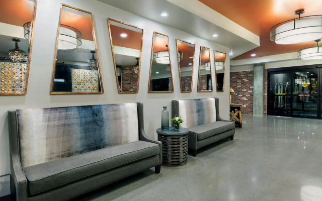 Oxford Suites Paso Robles