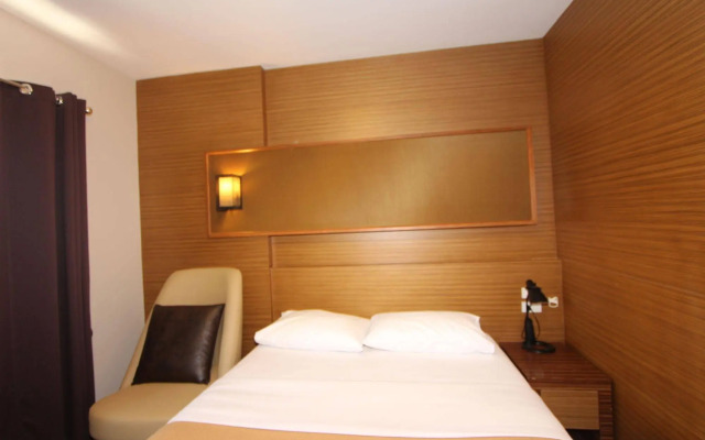 Honey Lodge