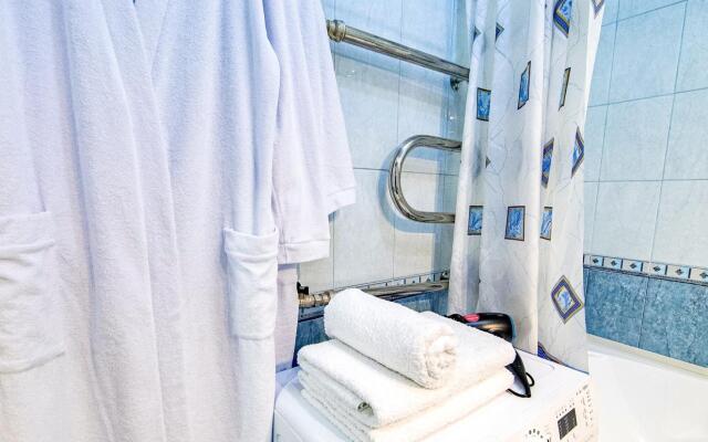 Apartment Four Seasons md. Mirny 6/3