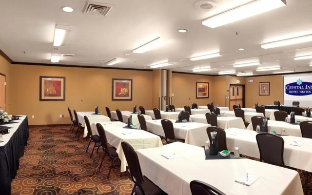Crystal Inn Hotel & Suites West Valley City