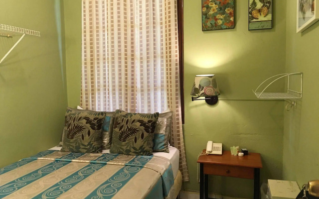 Panama House Bed & Breakfast