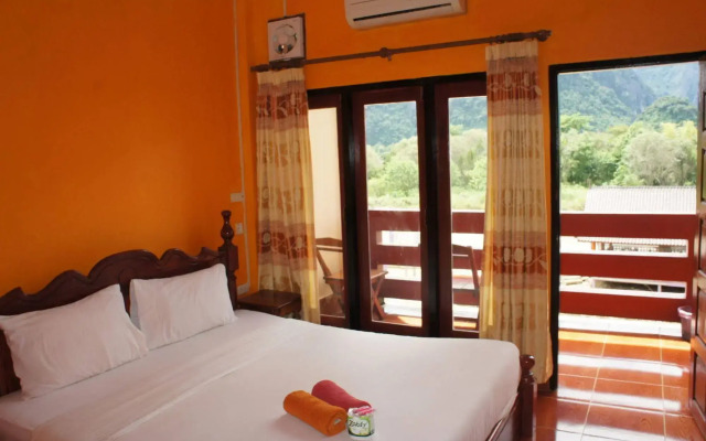 Popular View Guesthouse