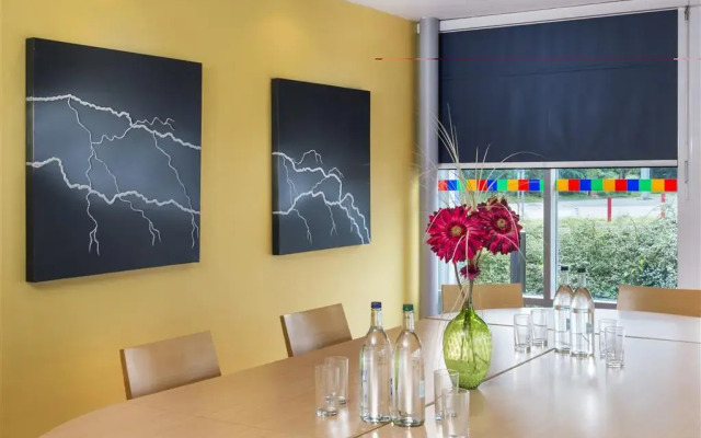 Park Inn by Radisson Birmingham Walsall M6 J9